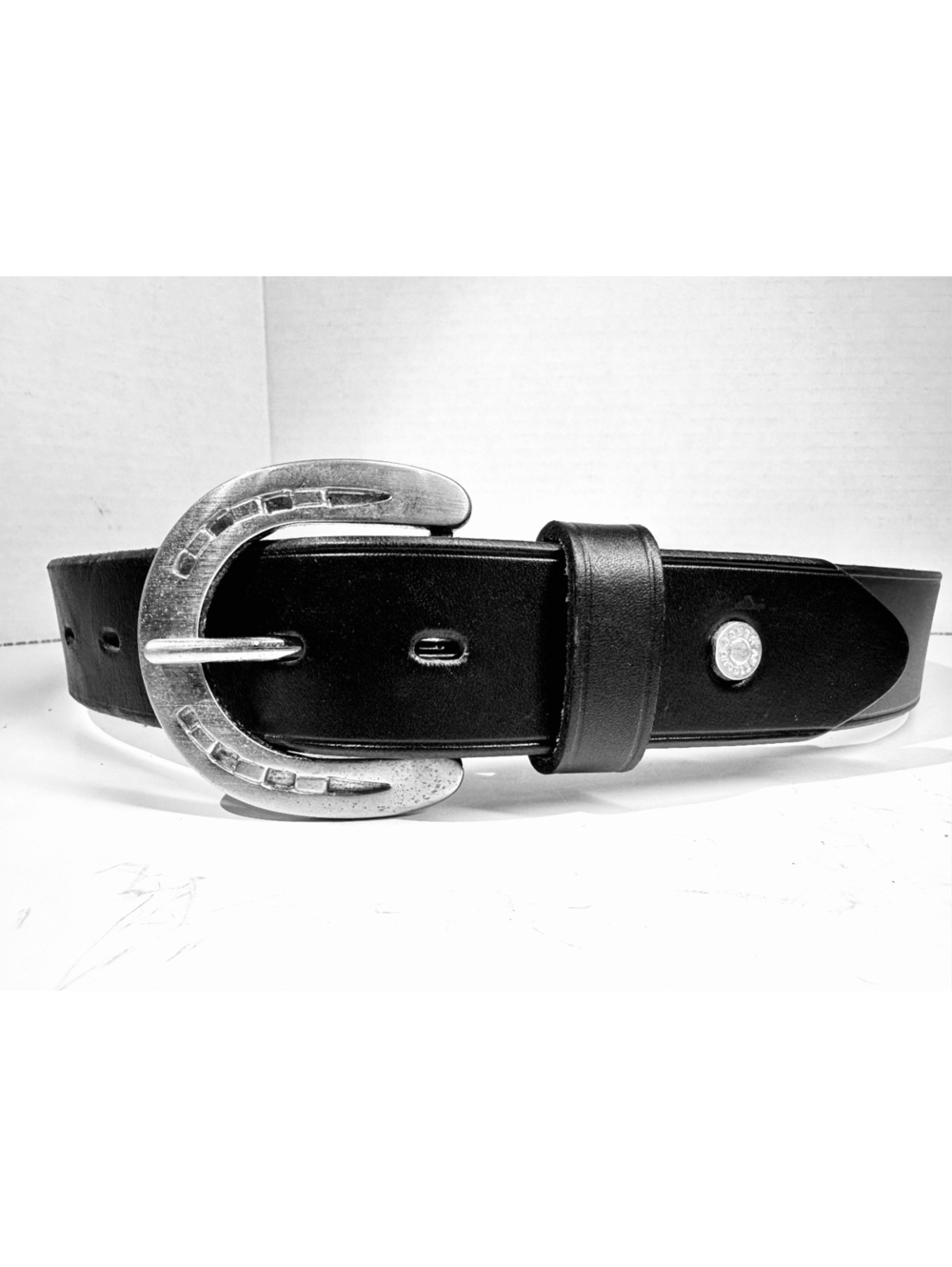 IconEQ Ladies' Horseshoe Good Luck Black Leather Belt from Dover Saddlery size S